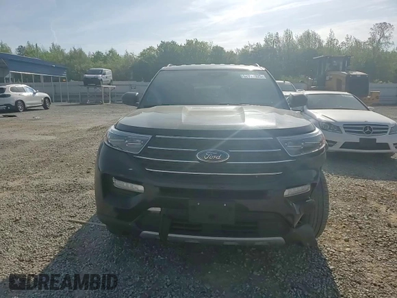 2020 Ford Explorer XLT z VIN 1FMSK8DH5LGC24387, wystawiony jako Copart lot #52971925 z przebiegiem 106 009 mil mil oraz Szkoda całkowita • Salvage title. Historia ofert i sprzedaży dostępna na DreamBid. Obrazek 12.