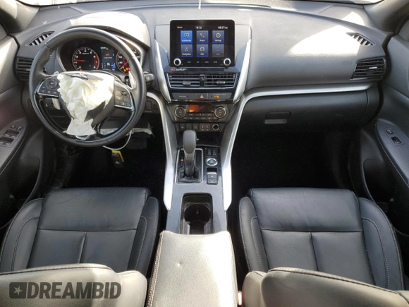 2023 Mitsubishi Eclipse Cross SE z VIN JA4ATWAA9PZ005526, wystawiony jako Copart lot #47882325 z przebiegiem 54 559 mil mil oraz Szkoda całkowita • Salvage title. Historia ofert i sprzedaży dostępna na DreamBid. Obrazek 8.