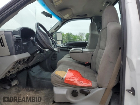2006 Ford F-250 XL with VIN 1FTSF21P26EC88596, listed as a Copart auction lot 58849395 with 192,961 mi miles and Salvage title. Bid and sale history available at DreamBid. Image 7.