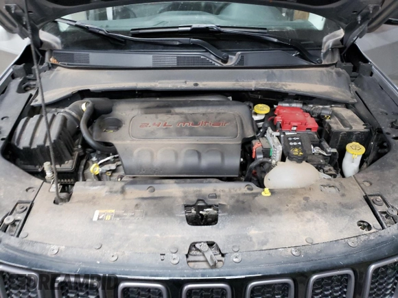 2020 Jeep Compass Trailhawk with VIN 3C4NJDDB4LT112426, listed as a Copart auction lot 56547345 with 40,827 mi miles and Salvage title. Bid and sale history available at DreamBid. Image 12.