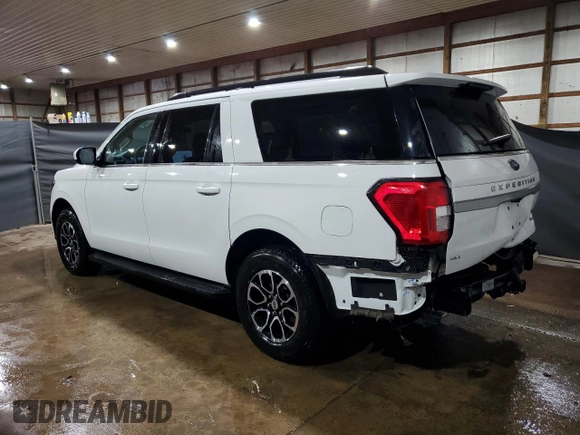 2024 Ford Expedition Max XLT with VIN 1FMJK1J89REA43238, listed as a Copart auction lot 61662195 with 55,939 mi miles and Clean title. Bid and sale history available at DreamBid. Image 2.