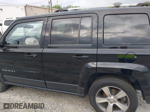 2017 Jeep Patriot High Altitude with VIN 1C4NJRFBXHD196064, listed as a IAAI auction lot 41912803 with 145,823 mi miles. Bid and sale history available at carsss.com. Image 15.
