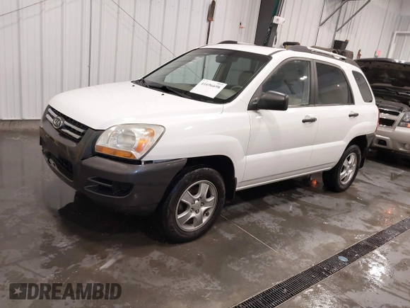 2007 Kia Sportage LX with VIN KNDJF724877399530, listed as a IAAI auction lot 41696698 with 124,967 mi miles. Bid and sale history available at carsss.com. Image 17.