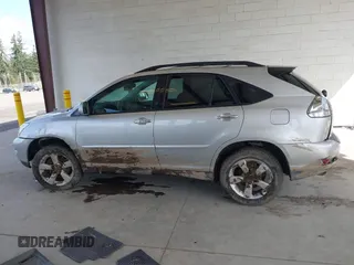 2008 Lexus RX with VIN 2T2HK31U18C063752, listed as a IAAI auction lot 41986621 with 197,541 mi miles. Bid and sale history available at carsss.com. Image 14.