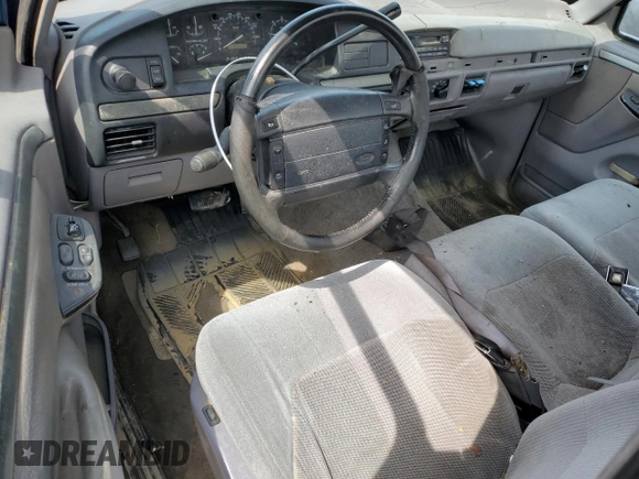 1995 Ford F-150 with VIN 1FTEF15H5SNB72572, listed as a Copart auction lot 52452315 with 303,554 mi miles and Salvage Title. Bid and sale history available at carsss.com. Image 8.