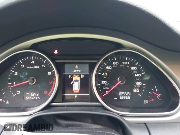 2015 Audi Q7 Premium Plus с VIN WA1LGAFE7FD027337, выставлен на аукционе IAAI как лот 42182400 с пробегом 82 269 миль миль и . История ставок и продаж доступна на DreamBid. Изображение 7.
