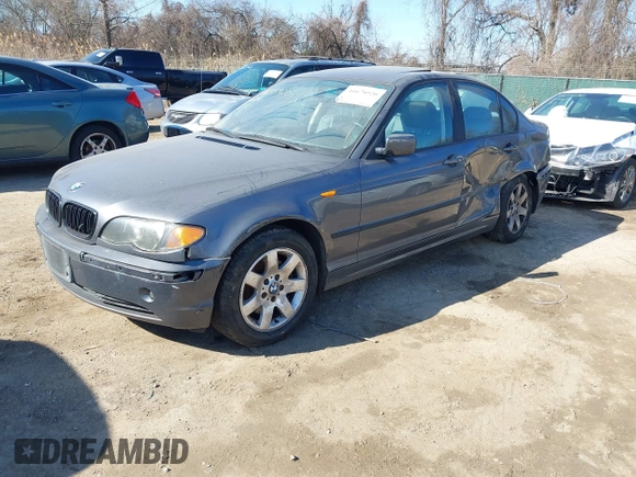 2002 BMW 3 Series 325xi z VIN WBAEU334X2PH85731, wystawiony jako IAAI lot #41678920 z przebiegiem 219 414 mil mil oraz . Historia ofert i sprzedaży dostępna na DreamBid. Obrazek 2.