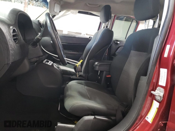 2012 Jeep Patriot Latitude with VIN 1C4NJRFB0CD658396, listed as a Copart auction lot 50601405 with 84,450 mi miles and Salvage Title. Bid and sale history available at carsss.com. Image 7.