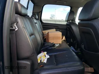 2008 Chevrolet Silverado 3500HD SRW LT w/1LT with VIN 1GCHK33698F172292, listed as a Copart auction lot 82207084 with 355,018 mi miles and Salvage Title. Bid and sale history available at carsss.com. Image 10.