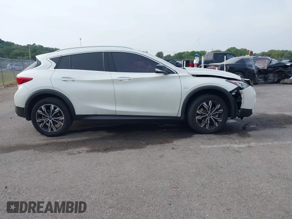 2018 Infiniti QX30 Premium with VIN SJKCH5CR5JA043013, listed as a IAAI auction lot 40327823 with 78,630 mi miles and . Bid and sale history available at DreamBid. Image 13.