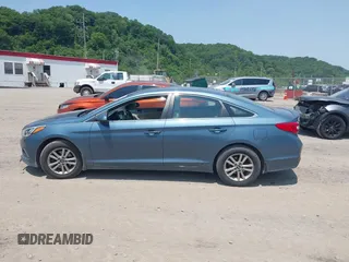 2016 Hyundai Sonata SE z VIN 5NPE24AF2GH426568, wystawiony jako IAAI lot #42415770 z przebiegiem 112 727 mil mil oraz . Historia ofert i sprzedaży dostępna na DreamBid. Obrazek 14.