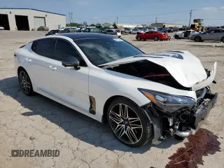 2022 Kia Stinger GT2 with VIN KNAE55LC7N6101872, listed as a Copart auction lot 68323304 with 45,305 mi miles and Salvage Title. Bid and sale history available at DreamBid. Image 4.
