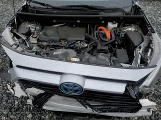 2022 Toyota RAV4 Hybrid SE with VIN JTM16RFV6ND050363, listed as a Copart auction lot 55931115 with 39,372 mi miles and Salvage title. Bid and sale history available at DreamBid. Image 12.