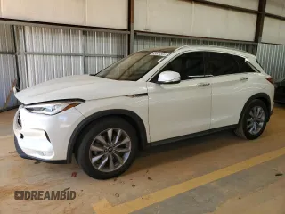 2020 Infiniti QX50 Luxe z VIN 3PCAJ5M38LF101201, wystawiony jako Copart lot #53521305 z przebiegiem 74 448 mil mil oraz Szkody całkowita. Historia ofert i sprzedaży dostępna na DreamBid. Obrazek 1.