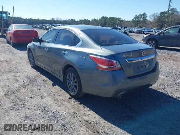 2014 Nissan Altima 2.5 with VIN 1N4AL3AP8EN354535, listed as a IAAI auction lot 41608309 with 172,110 mi miles. Bid and sale history available at carsss.com. Image 3.