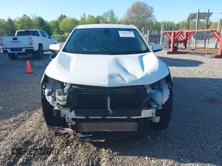 2018 Chevrolet Equinox LT with VIN 2GNAXJEV8J6153316, listed as a IAAI auction lot 42007184 with 102,676 mi miles and . Bid and sale history available at carsss.com. Image 13.