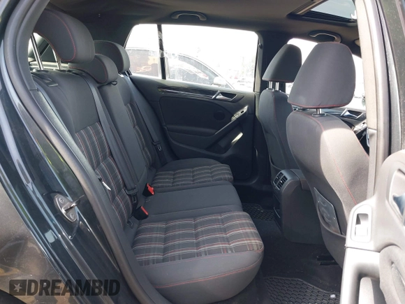 2010 Volkswagen GTI с VIN WVWGV7AJ4AW337740, выставлен на аукционе IAAI как лот 41472317 с пробегом 84 763 миль миль и . История ставок и продаж доступна на DreamBid. Изображение 8.