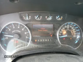 2011 Ford F-150 XLT с VIN 1FTFW1ET2BFC64953, выставлен на аукционе Copart как лот 62419915 с пробегом 173 782 миль миль и Списание • Salvage title. История ставок и продаж доступна на DreamBid. Изображение 9.