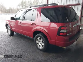 2010 Ford Explorer XLT with VIN 1FMEU7DE3AUA77766, listed as a IAAI auction lot 41733121 with 176,431 mi miles. Bid and sale history available at carsss.com. Image 3.