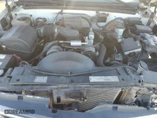 1998 Chevrolet Tahoe with VIN 1GNEC13R3WJ321117, listed as a Copart auction lot 49324525 with 1,548,503 mi miles and Salvage Title. Bid and sale history available at carsss.com. Image 12.