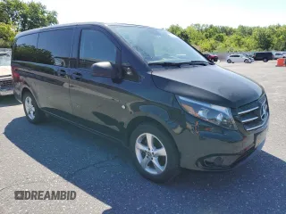2018 Mercedes-Benz Metris Passenger z VIN WD4PG2EE4J3492287, wystawiony jako Copart lot #59262915 z przebiegiem 252 020 mil mil oraz Czysty tytuł • Clean title. Historia ofert i sprzedaży dostępna na DreamBid. Obrazek 4.