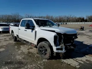 2024 Ford Super Duty F-250 SRW XL with VIN 1FT8W2BA6RED50333, listed as a Copart auction lot 88048865 with 19,521 mi miles and Salvage Title. Bid and sale history available at carsss.com. Image 10.