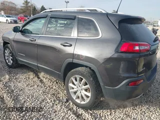 2017 Jeep Cherokee Limited with VIN 1C4PJMDBXHW582616, listed as a IAAI auction lot 41063889 with 125,839 mi miles and . Bid and sale history available at DreamBid. Image 3.