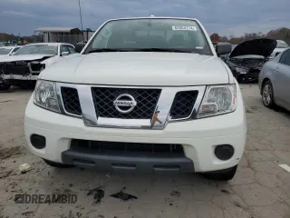 2018 Nissan Frontier SV with VIN 1N6AD0CUXJN717448, listed as a Copart auction lot 82804774 with 61,316 mi miles and Salvage title. Bid and sale history available at DreamBid. Image 5.