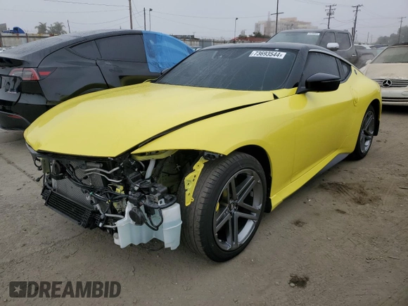 2023 Nissan Z Performance z VIN JN1BZ4BH1PM310365, wystawiony jako Copart lot #73693544 z przebiegiem 10 320 mil mil oraz Szkoda całkowita • Salvage title. Historia ofert i sprzedaży dostępna na DreamBid. Obrazek 1.