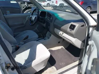 1998 Volkswagen Golf с VIN 3VWFB81H0WM245150, выставлен на аукционе IAAI как лот 42333395 с пробегом 184 410 миль миль и . История ставок и продаж доступна на DreamBid. Изображение 5.