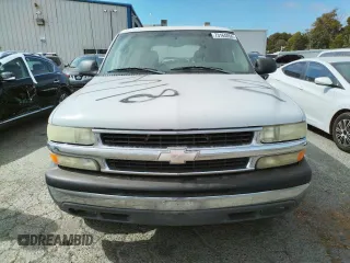 2004 Chevrolet Tahoe LS with VIN 1GNEC13V54J326622, listed as a Copart auction lot 73164854 with 241,083 mi miles and Salvage Title. Bid and sale history available at carsss.com. Image 5.