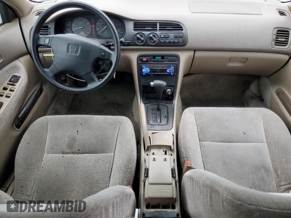 1997 Honda Accord EX with VIN 1HGCD565XVA178602, listed as a Copart auction lot 84797774 with 250,955 mi miles and Salvage Title. Bid and sale history available at DreamBid. Image 8.
