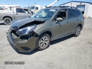 2022 Subaru Forester Premium with VIN JF2SKAEC8NH417498, listed as a Copart auction lot 63147575 with 25,647 mi miles and Salvage title. Bid and sale history available at DreamBid. Image 1.