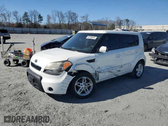 2010 Kia Soul + with VIN KNDJT2A21A7084779, listed as a Copart auction lot 49709645 with 176,800 mi miles and Salvage Title. Bid and sale history available at carsss.com. Image 1.