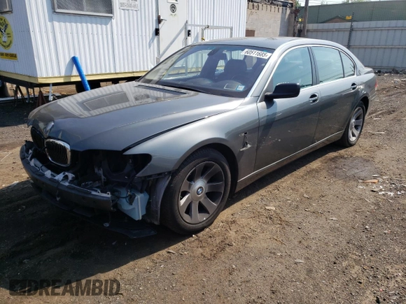 2006 BMW 7 Series 750Li with VIN WBAHN83546DT34797, listed as a Copart auction lot 60511685 with 92,565 mi miles and Salvage title. Bid and sale history available at DreamBid. Image 1.