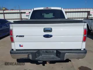2010 Ford F-150 XL with VIN 1FTEW1C88AFC17760, listed as a IAAI auction lot 41642517 with 247,923 mi miles. Bid and sale history available at carsss.com. Image 17.