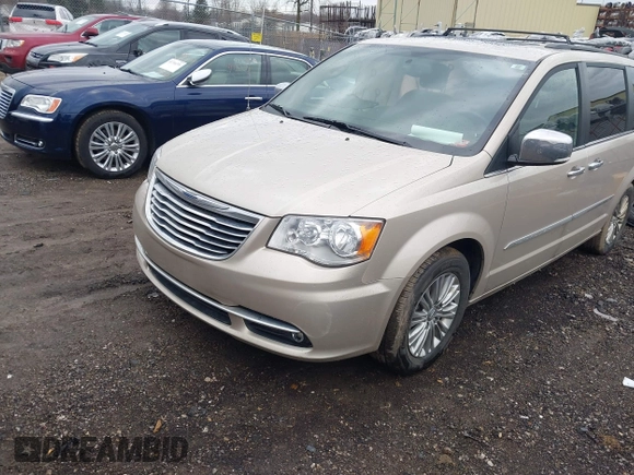 2016 Chrysler Town & Country Touring z VIN 2C4RC1CG5GR166771, wystawiony jako IAAI lot #41715807 z przebiegiem 121 652 mil mil oraz . Historia ofert i sprzedaży dostępna na DreamBid. Obrazek 17.