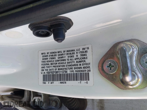 2015 Honda Civic LX with VIN 19XFB2F58FE113794, listed as a IAAI auction lot 41749054 with 163,452 mi miles. Bid and sale history available at carsss.com. Image 9.