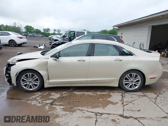 2014 Lincoln MKZ with VIN 3LN6L2G95ER808560, listed as a IAAI auction lot 42288383 with 97,298 mi miles and . Bid and sale history available at DreamBid. Image 15.