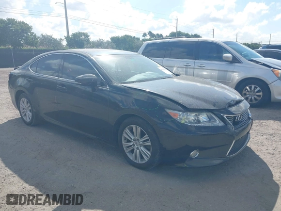 2014 Lexus ES 330 with VIN JTHBK1GG2E2147720, listed as a IAAI auction lot 41543952 with 110,580 mi miles and . Bid and sale history available at carsss.com. Image 1.