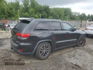 2017 Jeep Grand Cherokee Trailhawk with VIN 1C4RJFLG8HC847441, listed as a Copart auction lot 63779515 with 197,536 mi miles and Clean title. Bid and sale history available at DreamBid. Image 3.