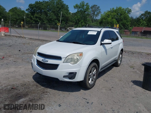 2013 Chevrolet Equinox LT z VIN 2GNALDEK7D1141324, wystawiony jako IAAI lot #42320490 z przebiegiem 158 523 mil mil oraz . Historia ofert i sprzedaży dostępna na DreamBid. Obrazek 2.
