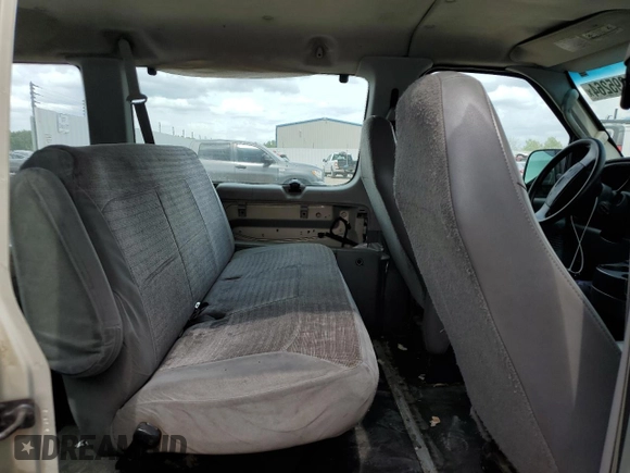 2006 Ford Econoline Passenger XL with VIN 1FBSS31L86HA62130, listed as a Copart auction lot 51395264 with Not Provided miles and Clean Title. Bid and sale history available at DreamBid. Image 11.