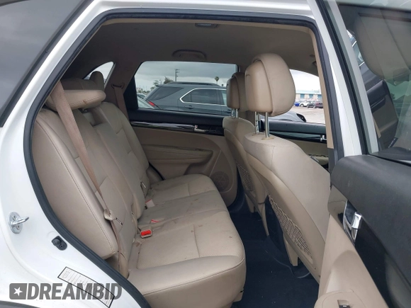 2013 Kia Sorento LX with VIN 5XYKT4A28DG348992, listed as a IAAI auction lot 42200903 with 150,730 mi miles and . Bid and sale history available at DreamBid. Image 8.