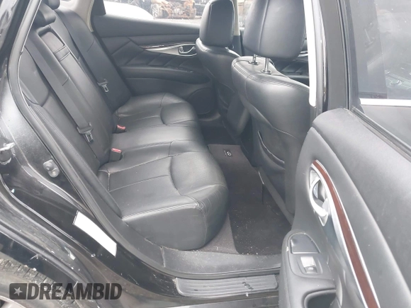 2012 Infiniti M with VIN JN1BY1AP5CM333975, listed as a IAAI auction lot 41701701 with 130,828 mi miles and . Bid and sale history available at DreamBid. Image 8.