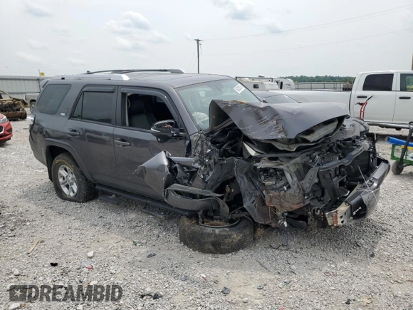2018 Toyota 4Runner SR5 with VIN JTEBU5JR6J5573119, listed as a Copart auction lot 60320635 with 65,371 mi miles and Salvage title. Bid and sale history available at DreamBid. Image 4.