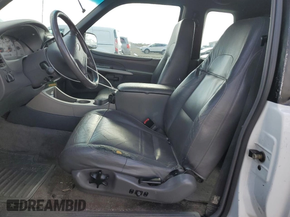 2002 Ford Explorer with VIN 1FMCU60EX2UC67427, listed as a Copart auction lot 56560065 with 154,346 mi miles and Salvage title. Bid and sale history available at DreamBid. Image 7.