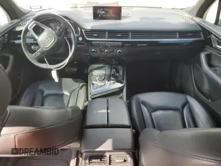 2019 Audi Q7 Premium with VIN WA1AAAF78KD020109, listed as a Copart auction lot 44381715 with 68,361 mi miles and Salvage title. Bid and sale history available at DreamBid. Image 8.