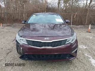2020 Kia Optima LX z VIN 5XXGT4L33LG383504, wystawiony jako IAAI lot #41644910 z przebiegiem 70 227 mil mil oraz . Historia ofert i sprzedaży dostępna na DreamBid. Obrazek 12.