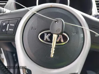 2012 Kia Soul + with VIN KNDJT2A62C7368475, listed as a IAAI auction lot 42103715 with 142,736 mi miles. Bid and sale history available at carsss.com. Image 11.